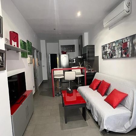 180 Home Un Sueno En El Corazon De Triana Voluntad Sevilla Eksteriør billede