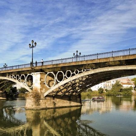 180 Home Un Sueno En El Corazon De Triana Voluntad Sevilla Eksteriør billede