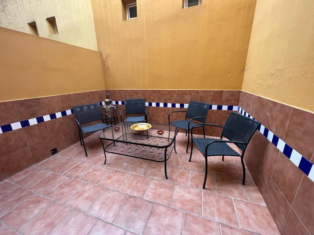 180 Home Un Sueno En El Corazon De Triana Voluntad Sevilla Eksteriør billede